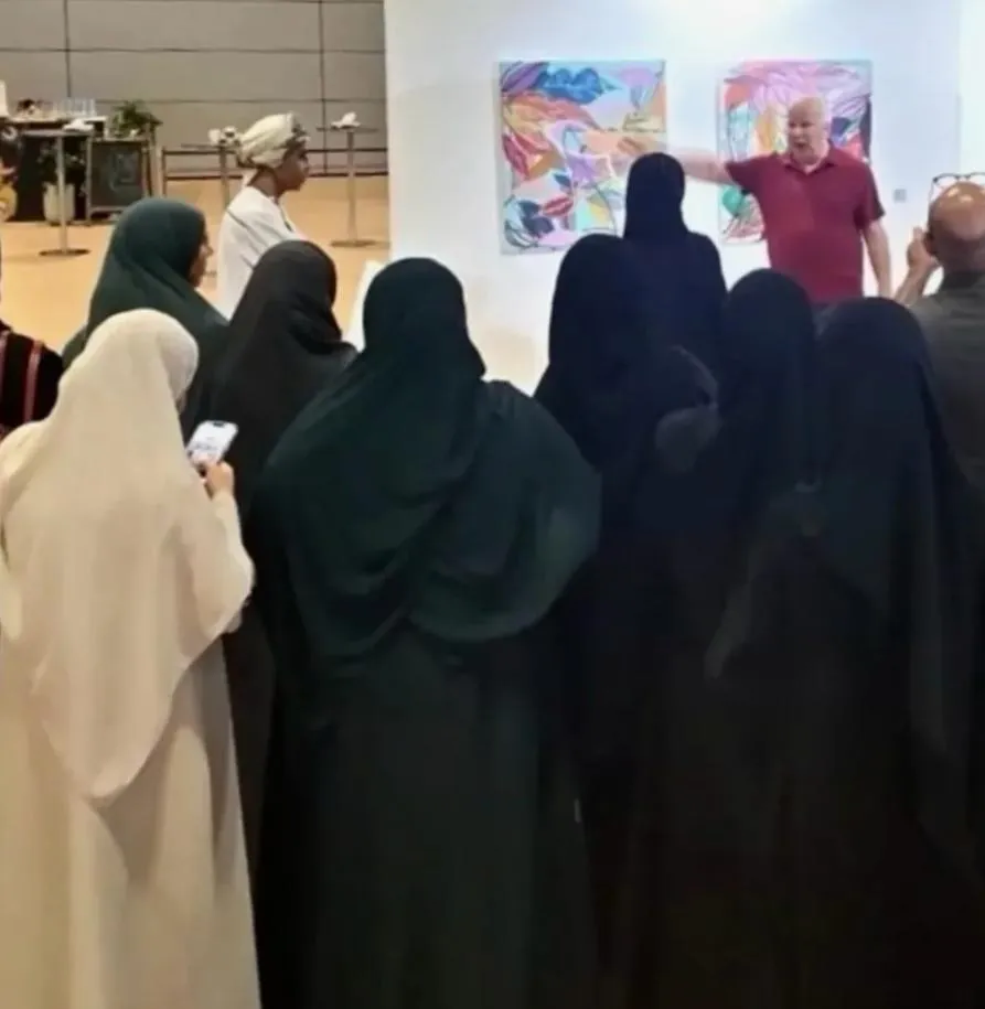Visitors, artists and collectors at Matti Sirvio Art Galleria — photo 11